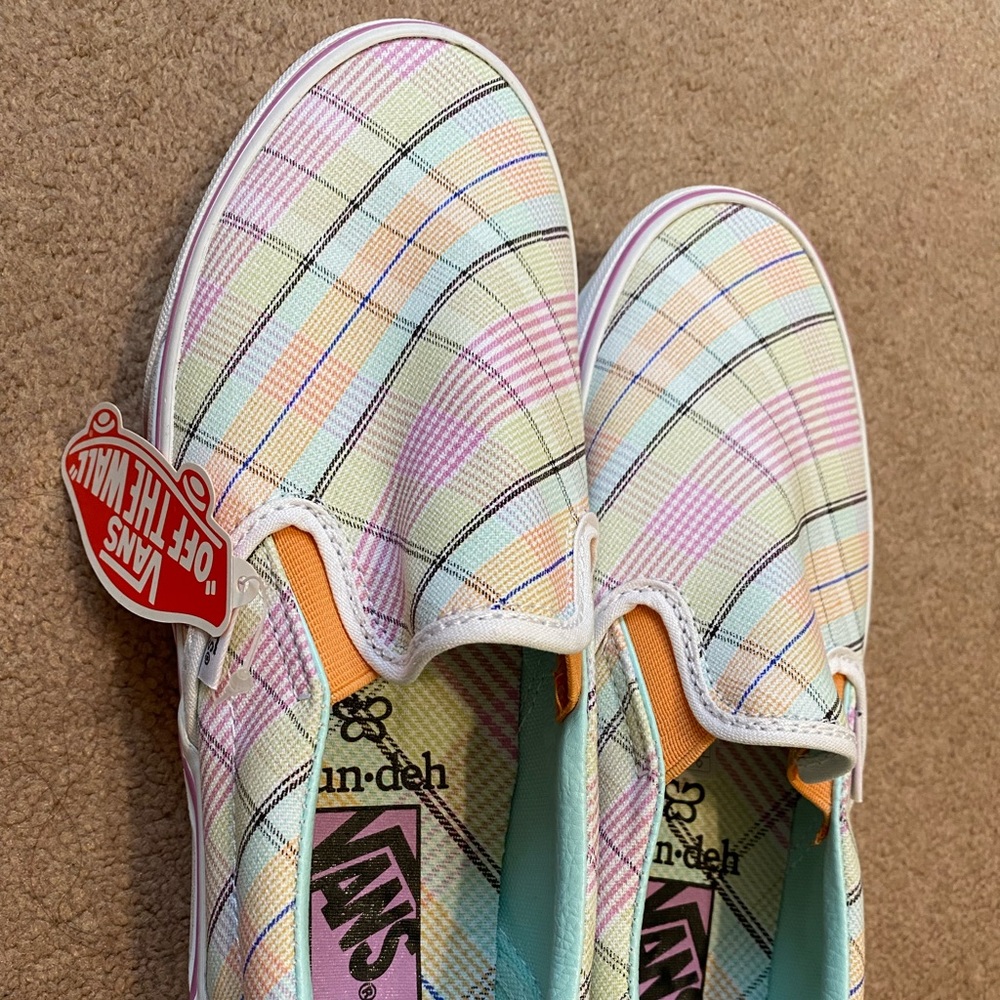 Aritzia Vans - BNWT